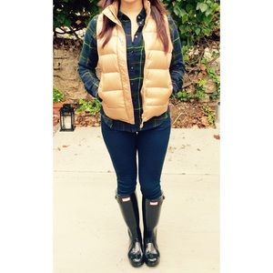 Uniqlo Plaid Light Flannel Buttondown Shirt